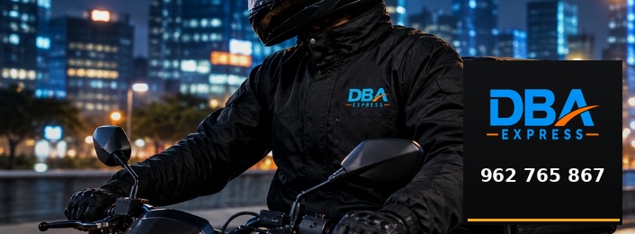 Motorizado DBA Express de noche